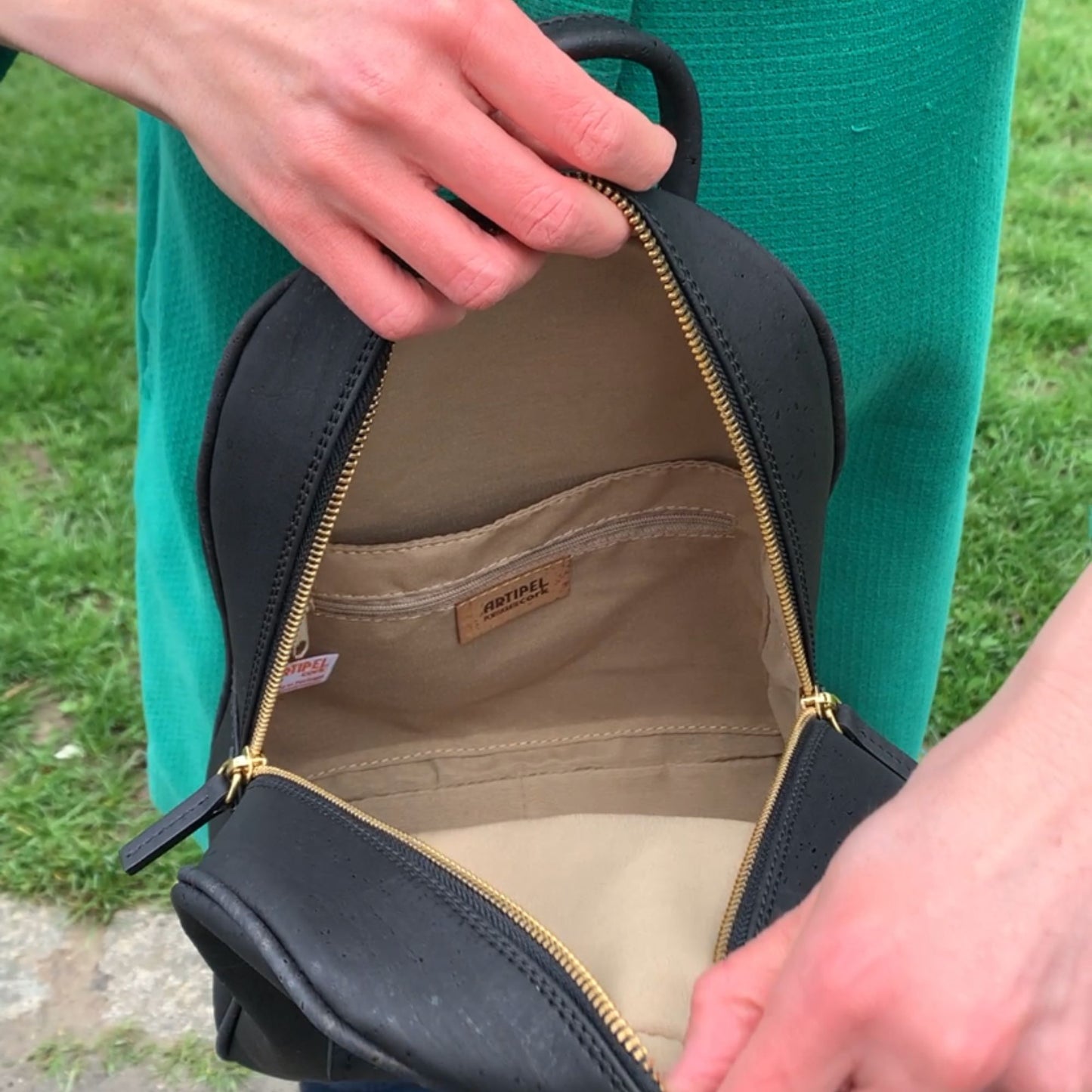 Cork Backpack "Preto"
